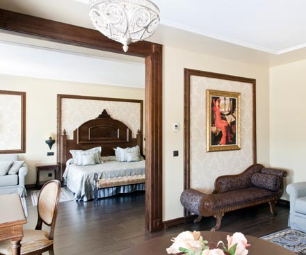 Lucy Suites